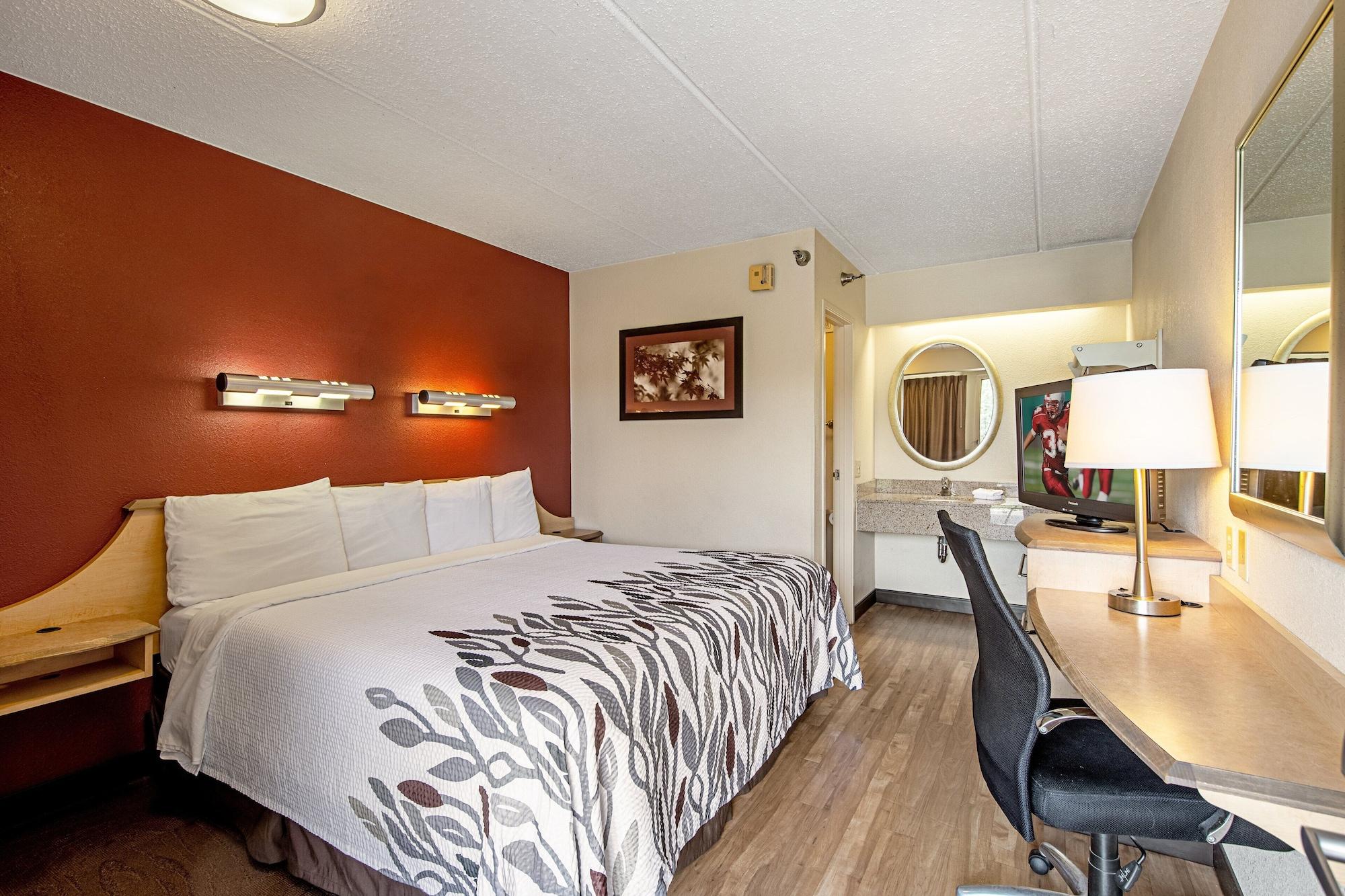 Red Roof Motel 2*
